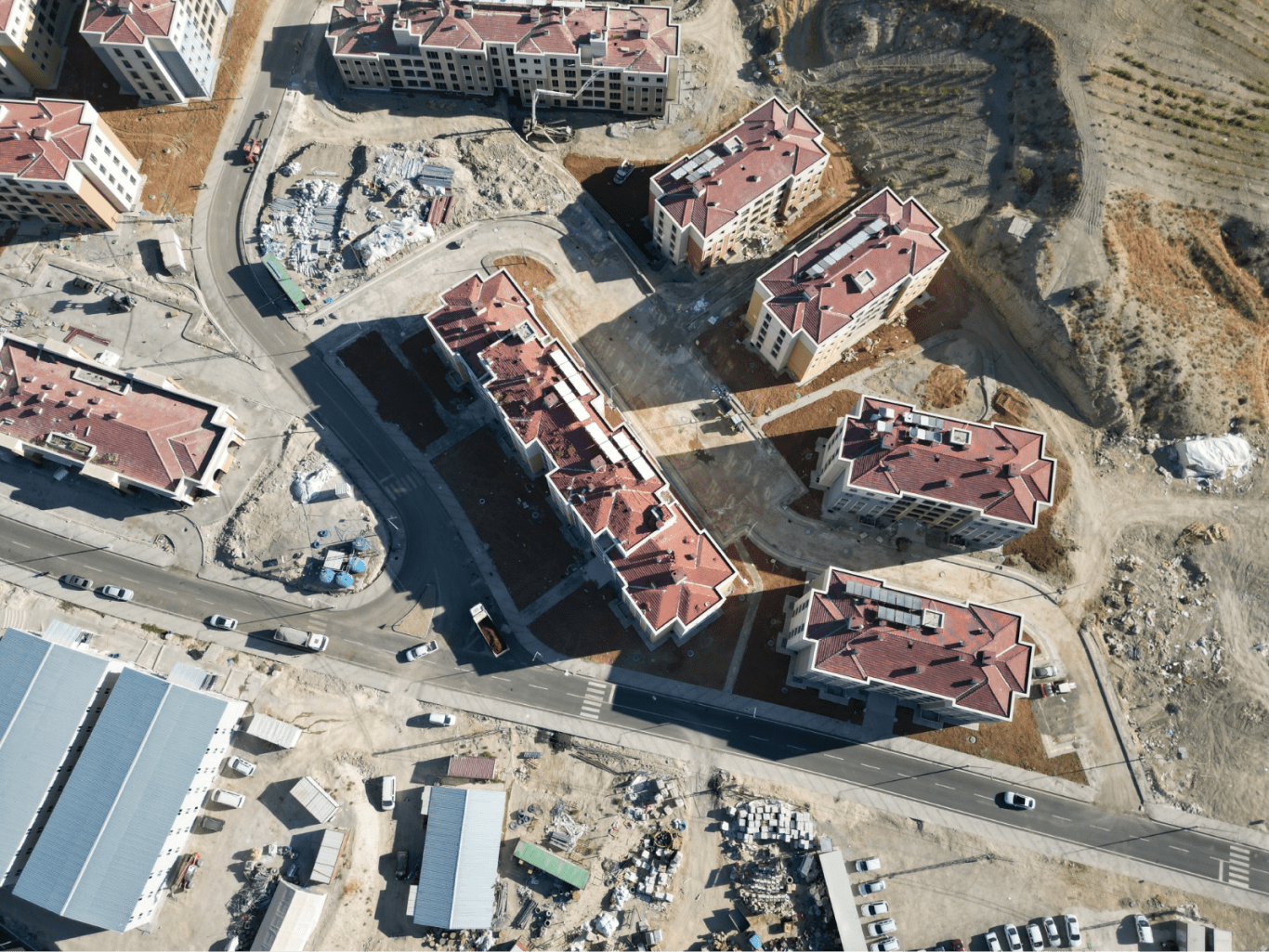 Adıyaman Kahta Deprem Konutları İnşaatı İle Altyapı Ve Çevre Düzenleme İşi